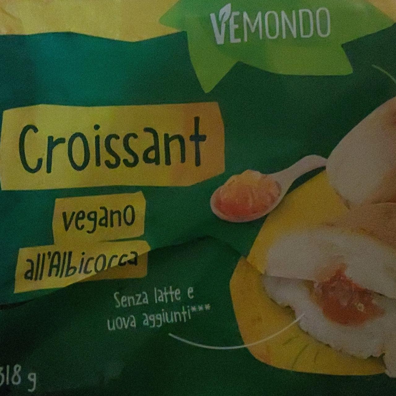 Zdjęcia - Croissant vegano all albicocca Vemondo