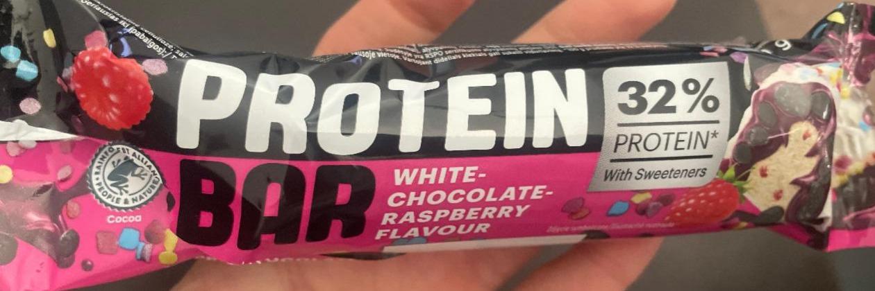 Zdjęcia - Protein bar 32% white chocolate raspberry flavour