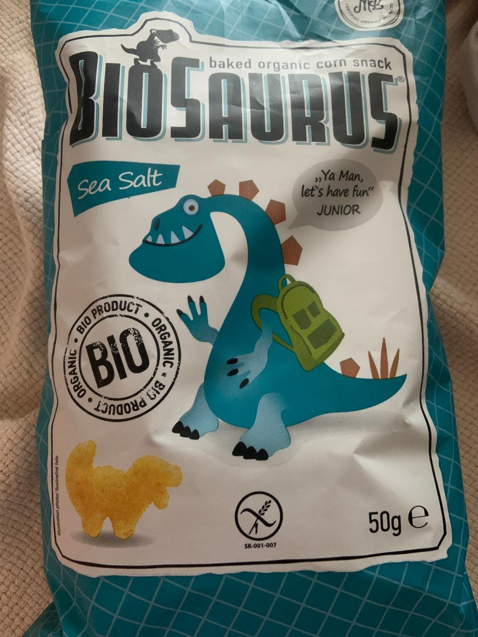 Zdjęcia - BioSaurus Ekologiczne pieczone chrupki kukurydziane o smaku soli morskiej 50 g