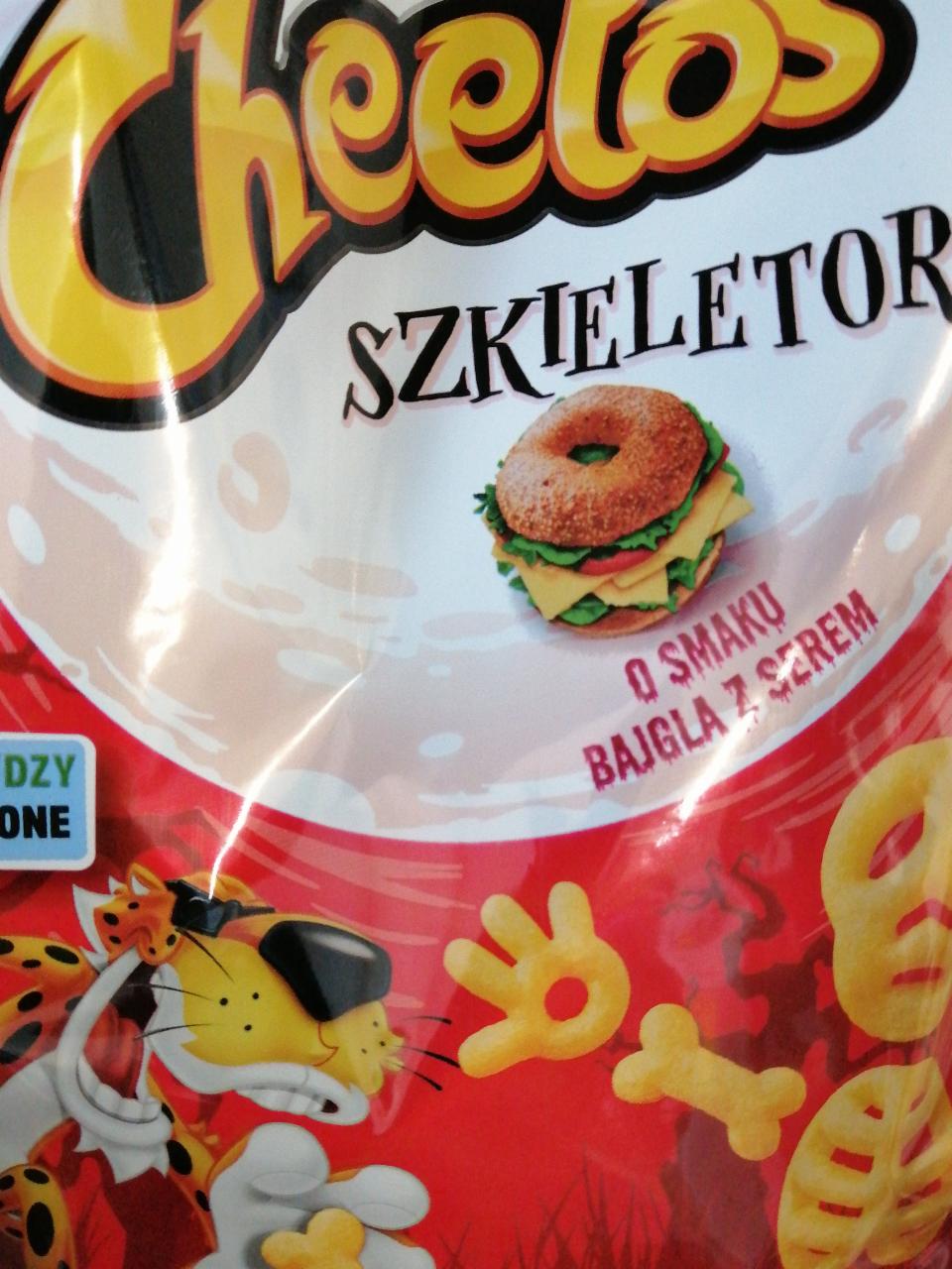 Zdjęcia - Cheetos Szkieletor Chrupki kukurydziane o smaku bajgla z serem 85 g