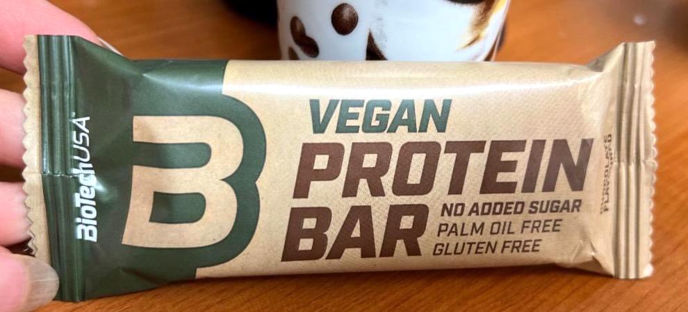 Zdjęcia - Vegan Protein Bar Chocolate BioTechUSA