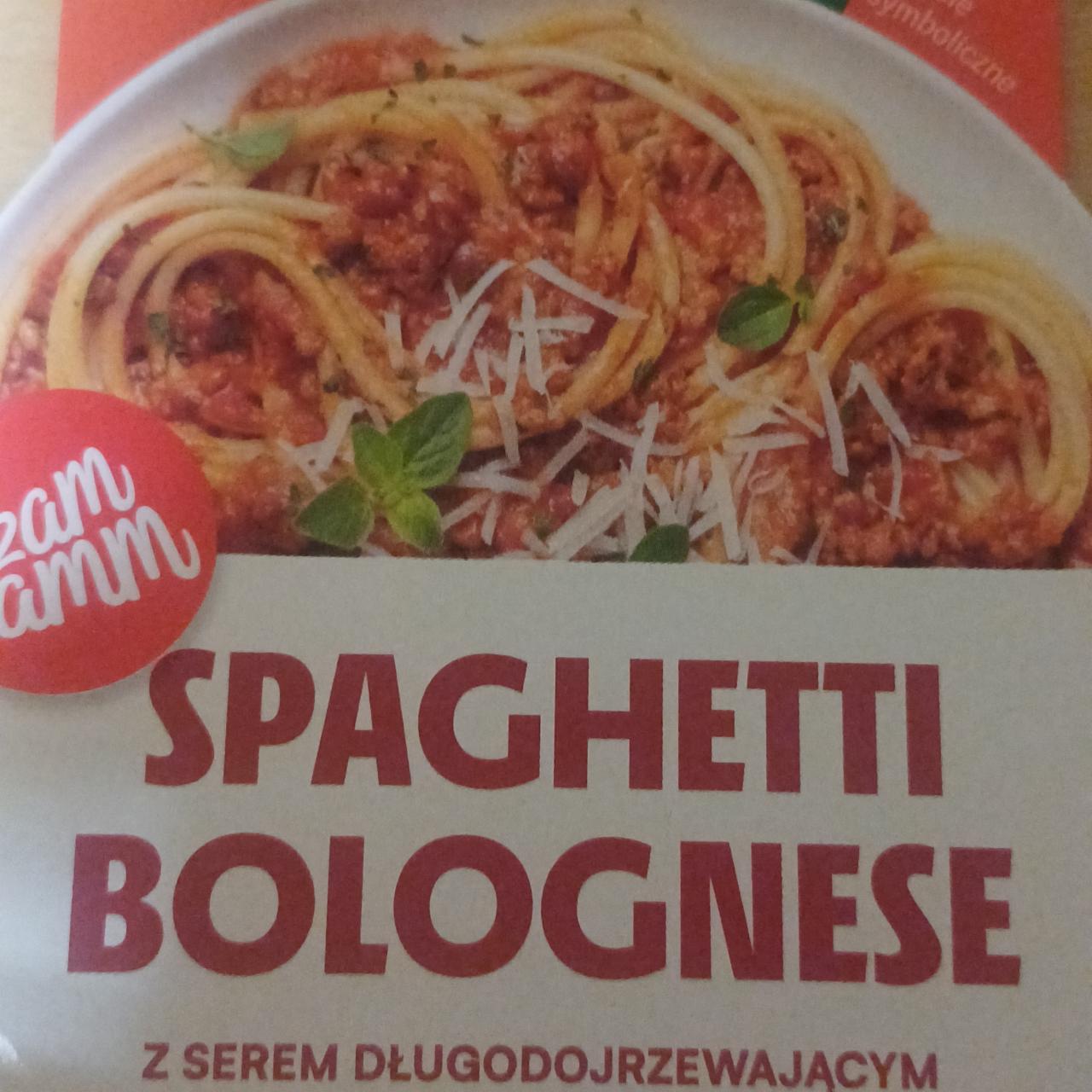 Zdjęcia - Spaghetti bolognese z serem długodojrzewającym Szam amm