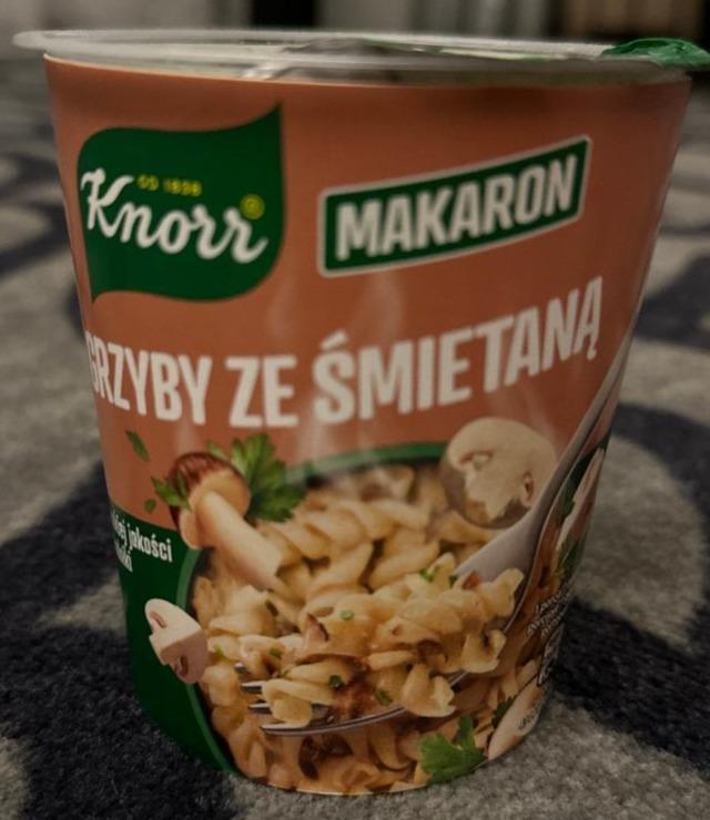 Zdjęcia - Makaron grzyby ze śmietaną Knorr