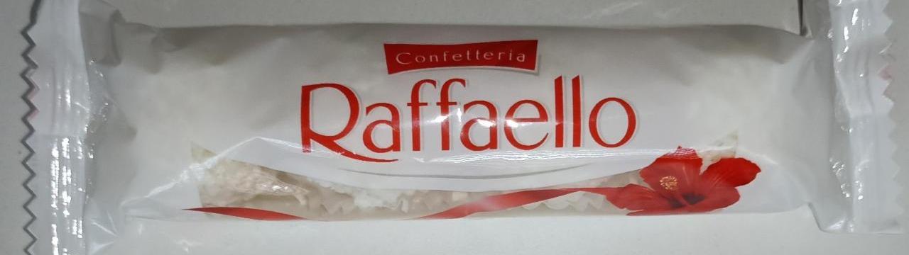 Zdjęcia - Raffaello confetteria Ferrero