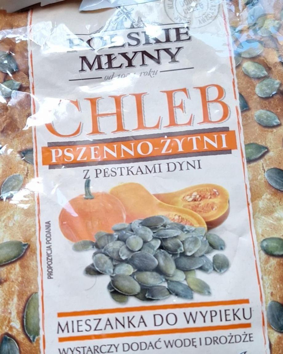 Zdjęcia - chleb przenno żytni pestkami dyni Polskie młyny