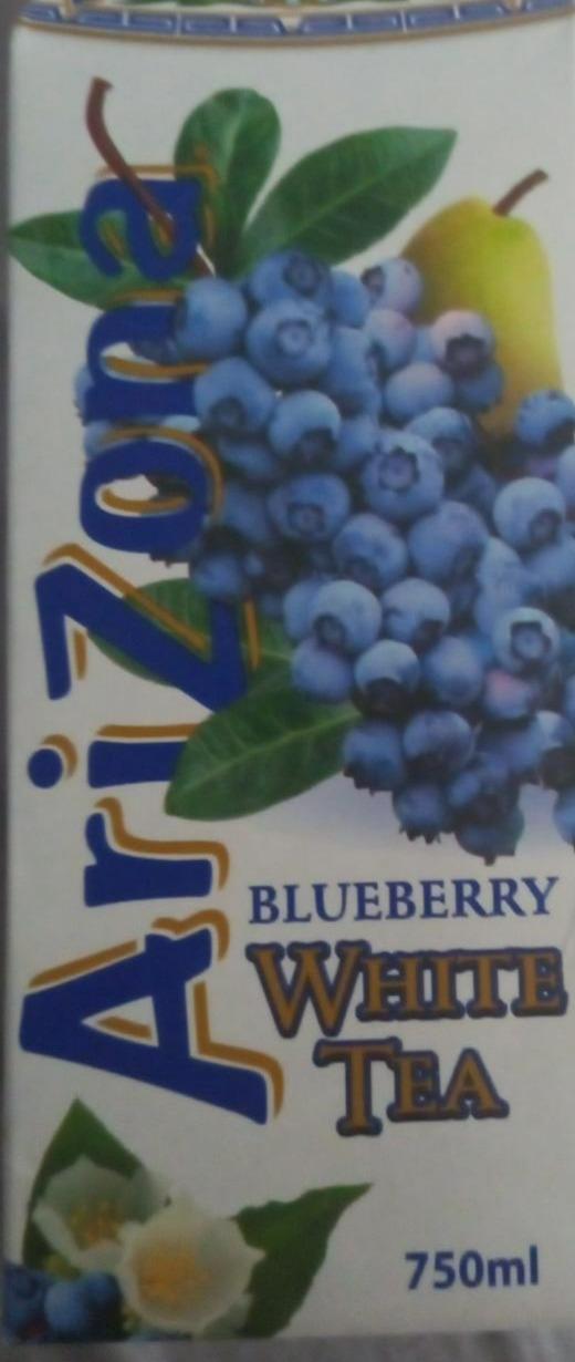 Zdjęcia - Napój herbaciany orzeźwiający Blueberry White Tea 450 ml Arizona