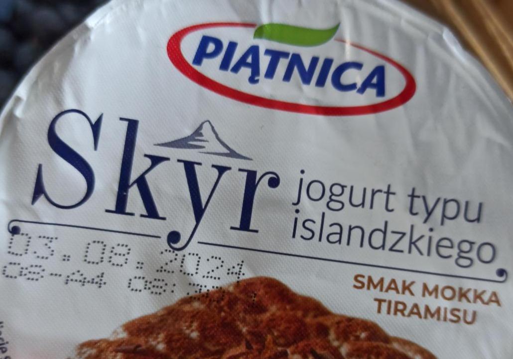 Zdjęcia - Skyr jogurt typu islandzkiego smak mokka tiramisu Piątnica