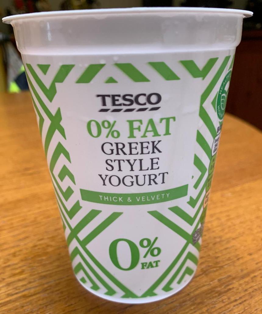 Zdjęcia - Greek style natural yogurt 0% fat Tesco