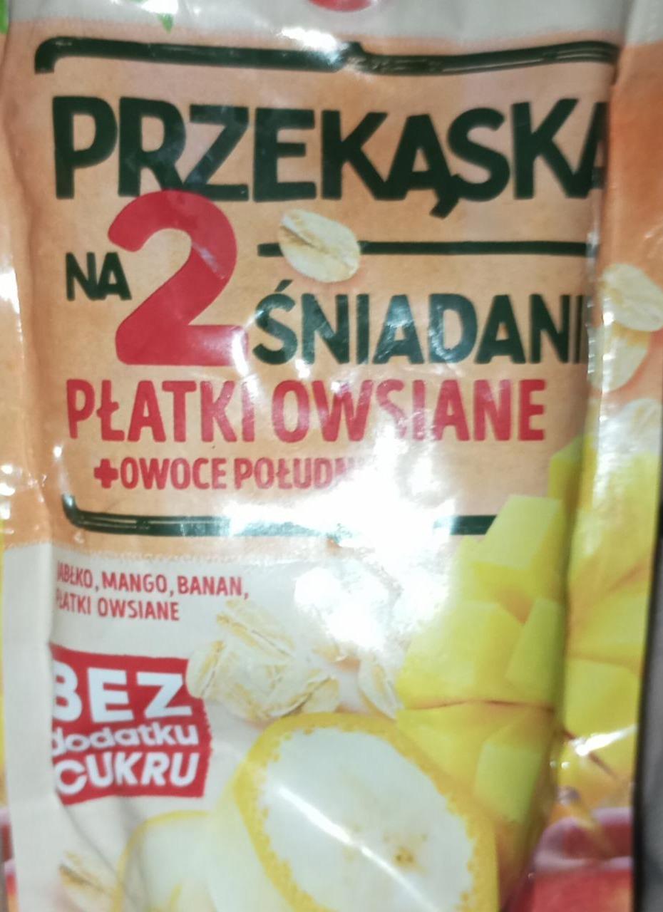 Zdjęcia - Przekąska drugie śniadanie płatki owsiane, owoce południa Tymbark