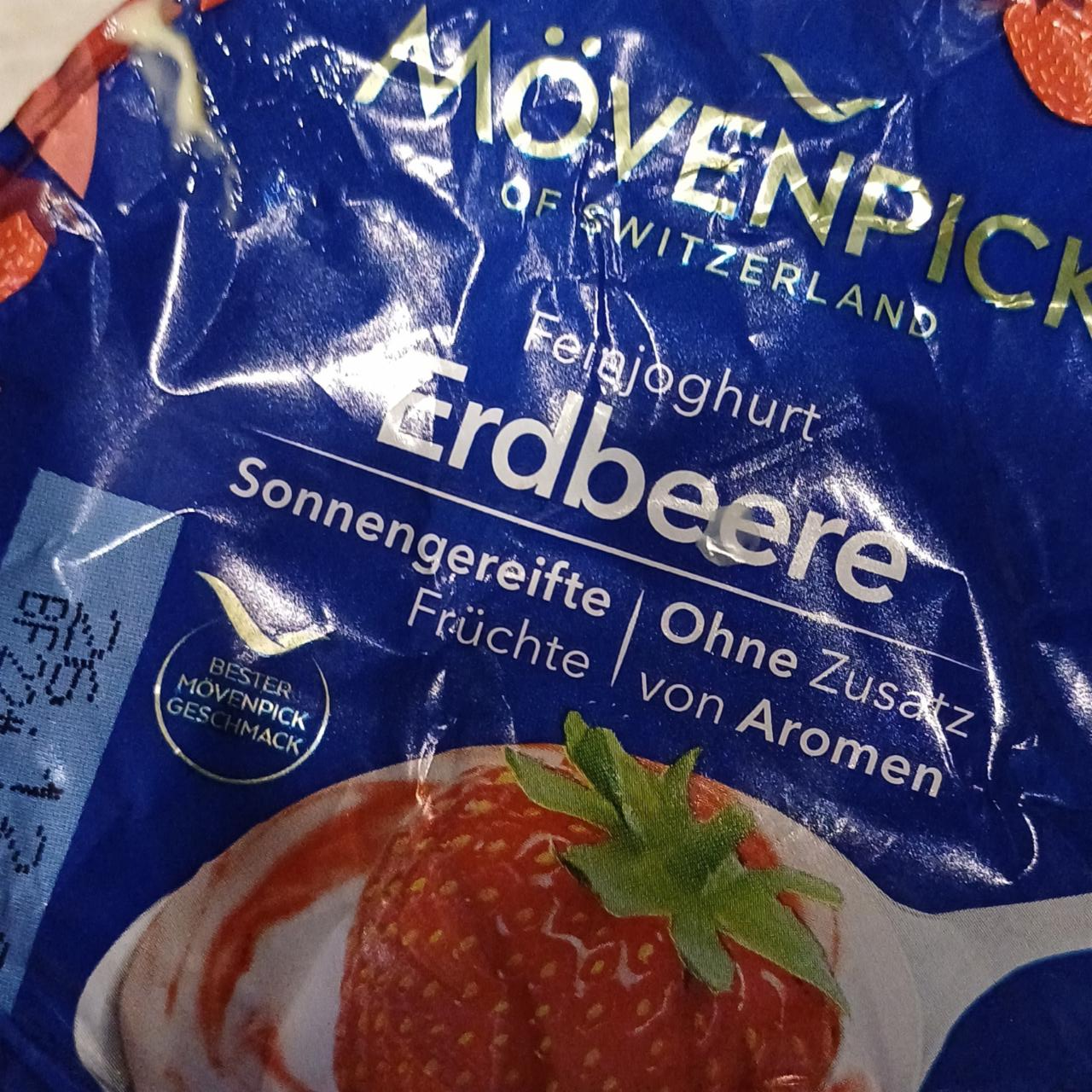 Zdjęcia - Feinjoghurt erdbeere Mövenpick