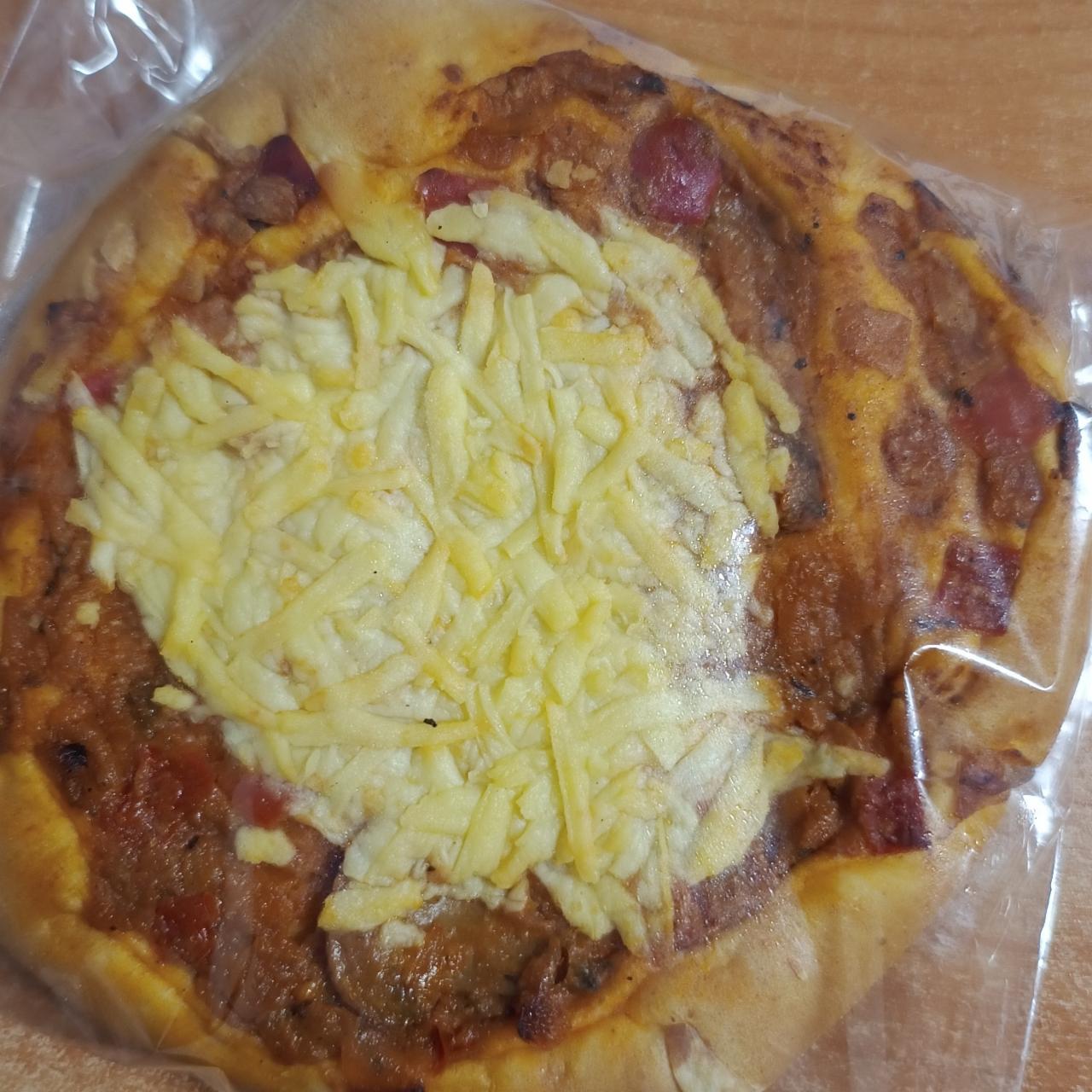 Zdjęcia - Pizza mini Piekarnia Uszyce