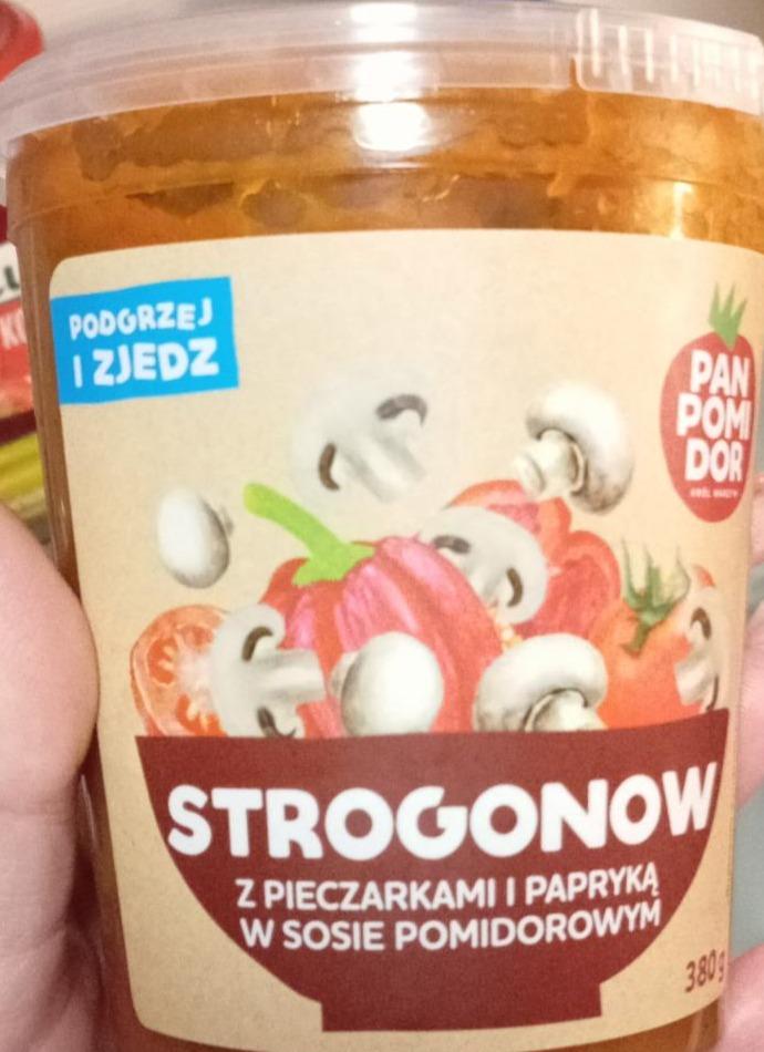 Zdjęcia - Strogonow warzywny z pieczarkiami i papryką Pan pomidor