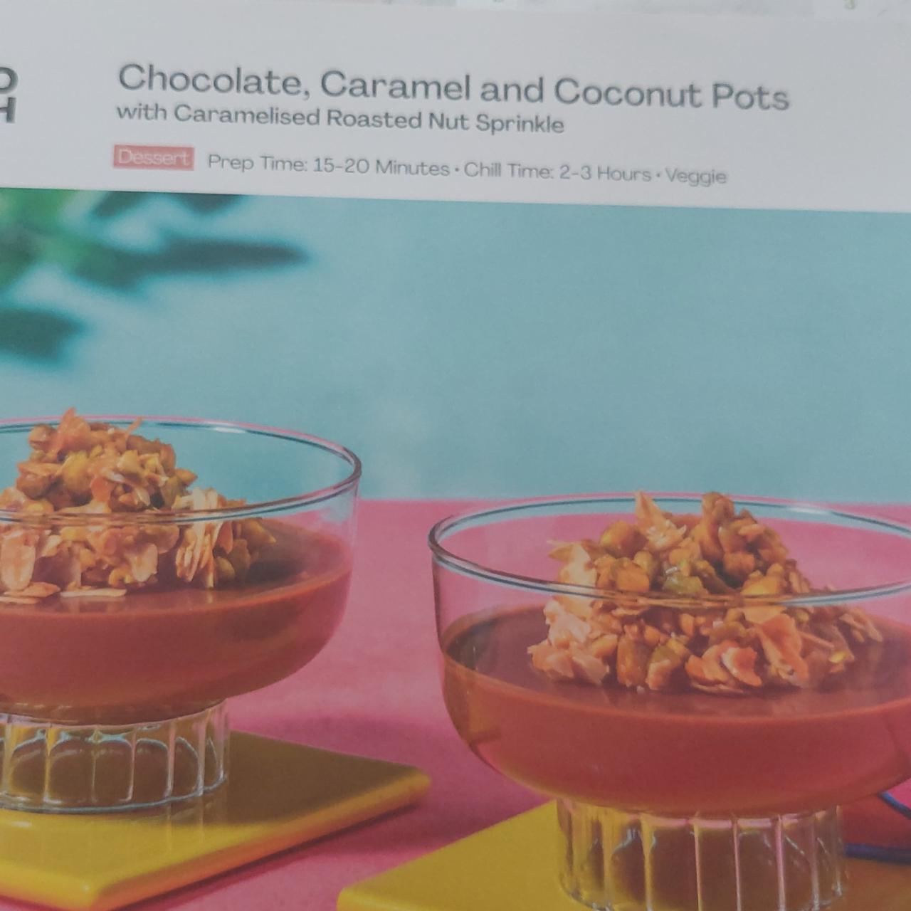 Zdjęcia - Chocolate caramel and cocounut pots Hello Fresh