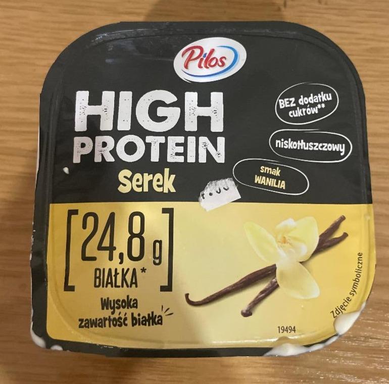 Zdjęcia - High protein serek smak wanilia Pilos