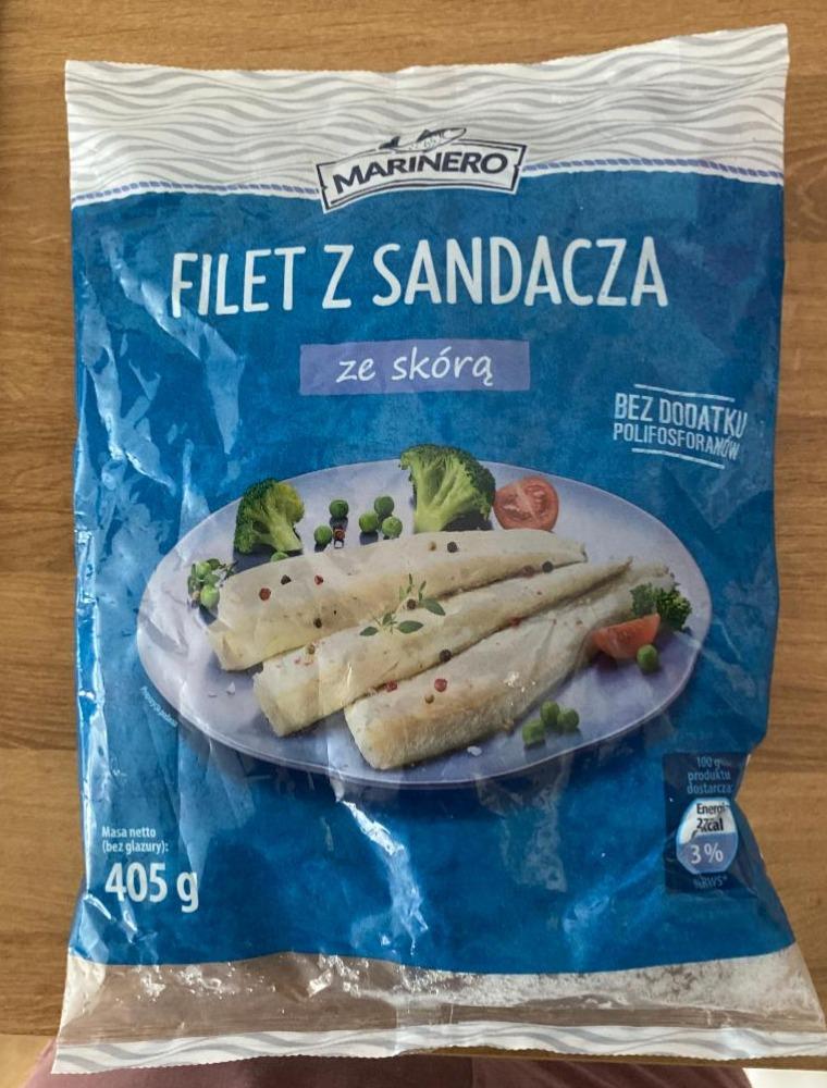 Zdjęcia - Filety z sandacza ze skórą