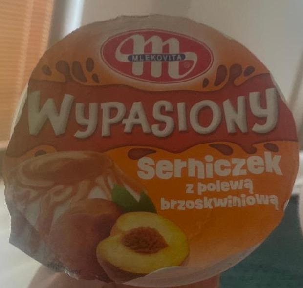 Zdjęcia - Wypasiony serniczek z polewą brzoskwiniową Mlekovita