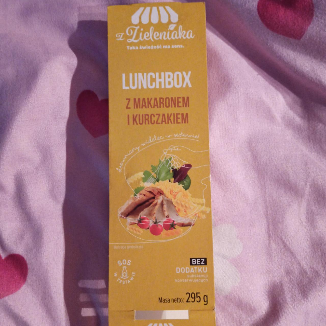 Zdjęcia - Lunchbox z makaronem i kurczakiem z Zieleniaka