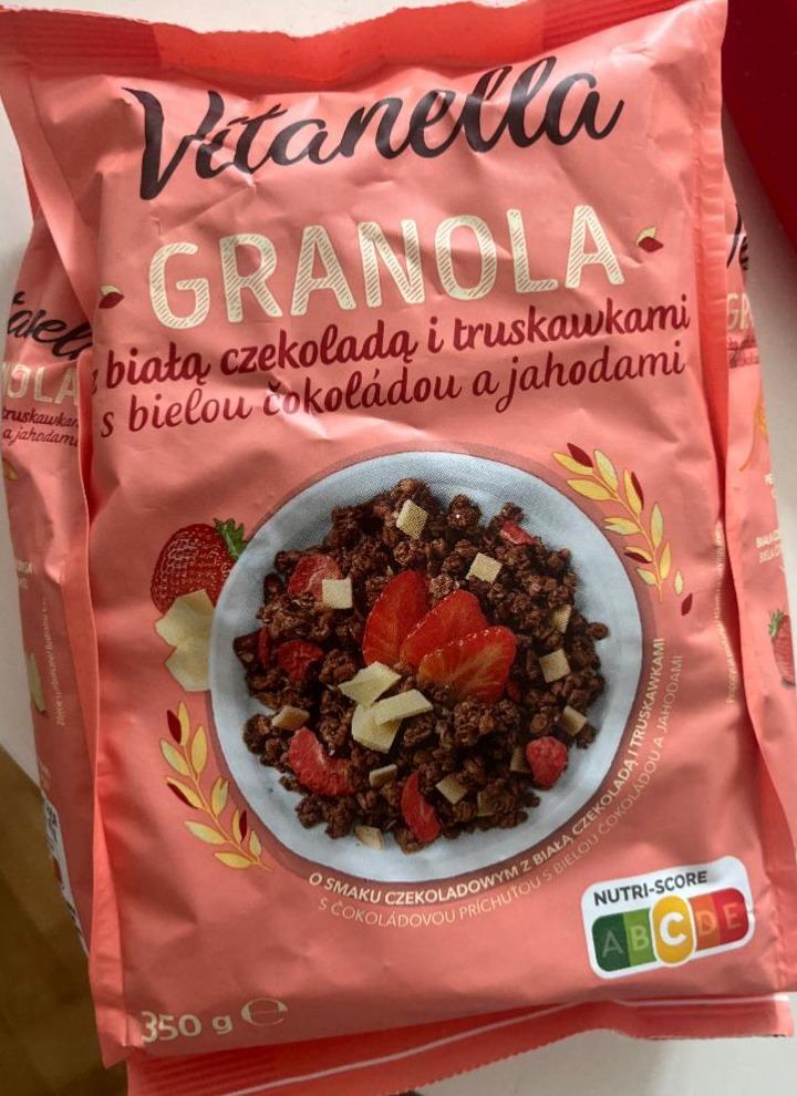 Zdjęcia - Granola z białą czekoladą i truskawkami Vitanella