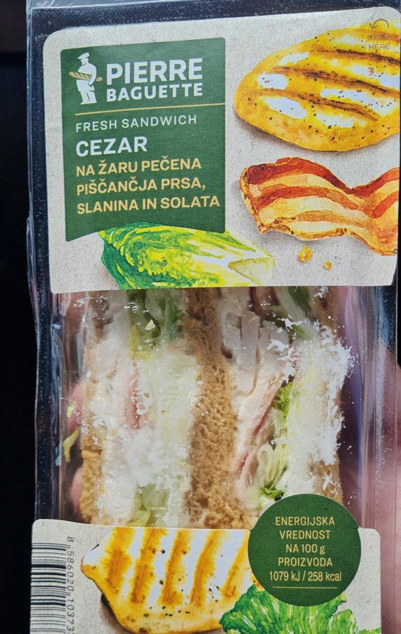 Zdjęcia - Fresh sandwich Caesar Pierre Baguette