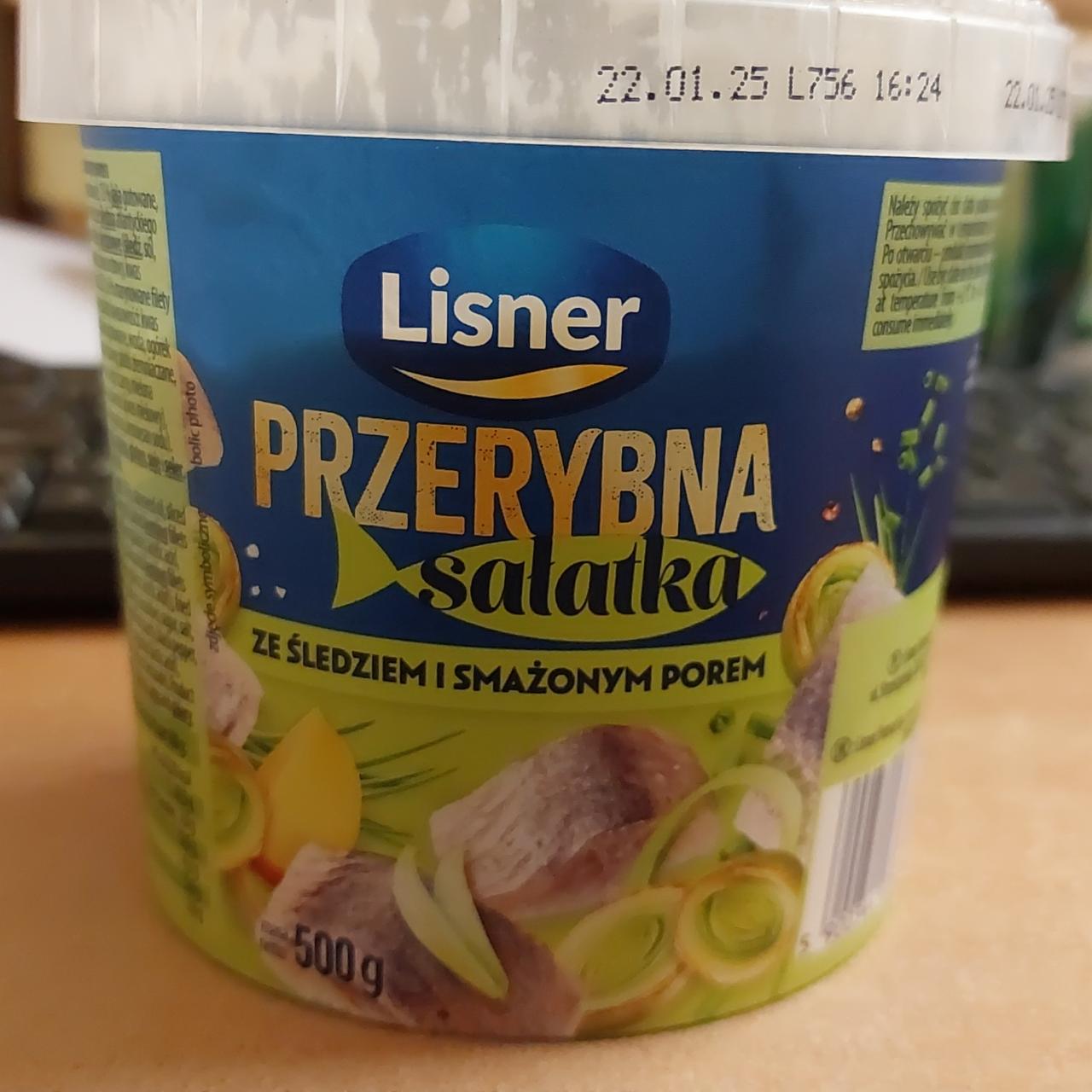 Zdjęcia - Przerybna sałatka ze śledziem i smażonym porem Lisner