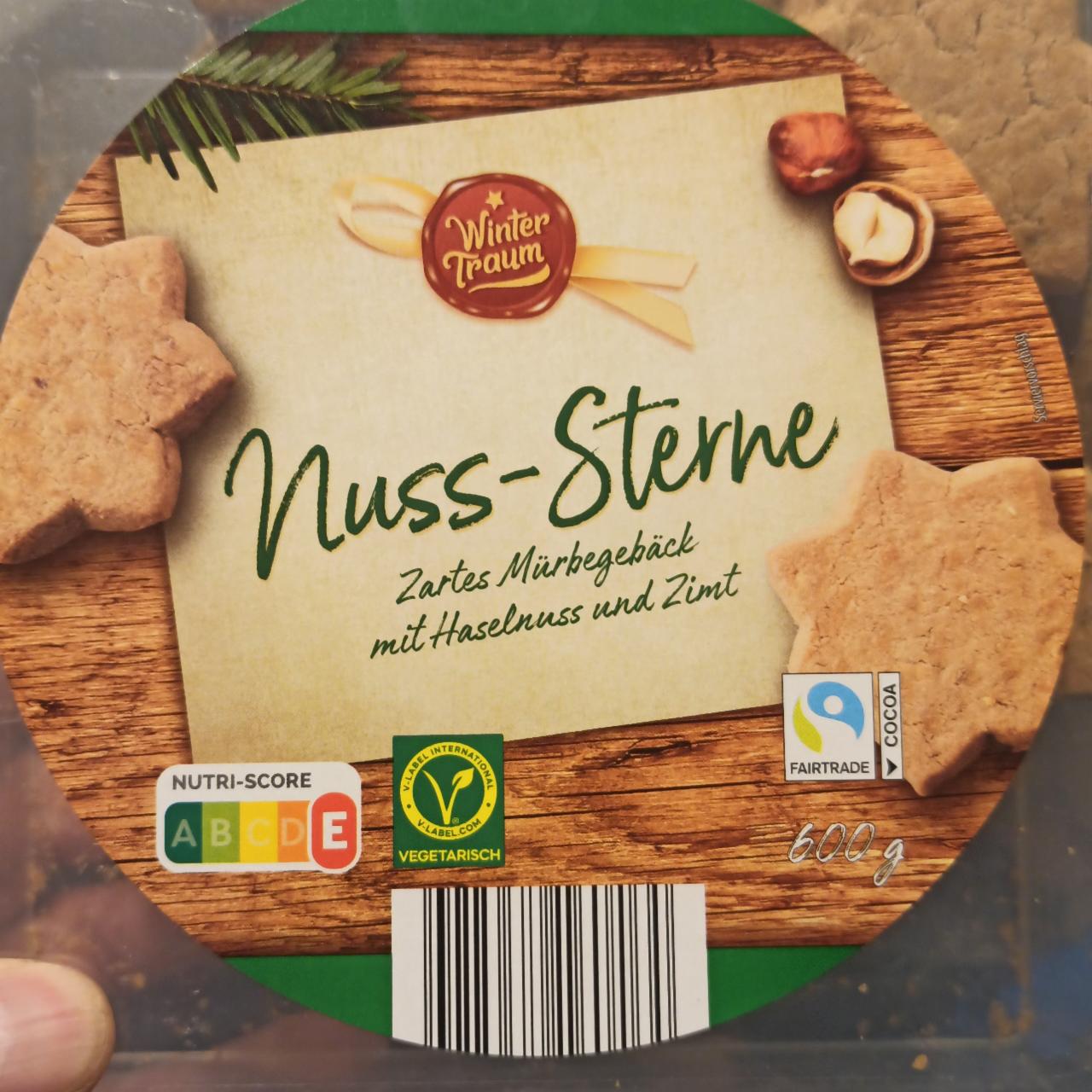 Zdjęcia - Nuss sterne zartes murbegeback mit haselnuss und zimt Winter Traum