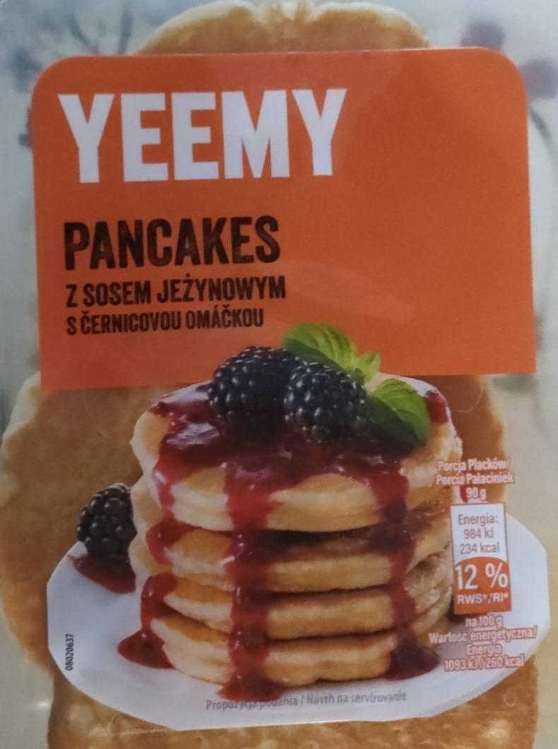 Zdjęcia - Pancakes z sosem jeżynowym YEEMY