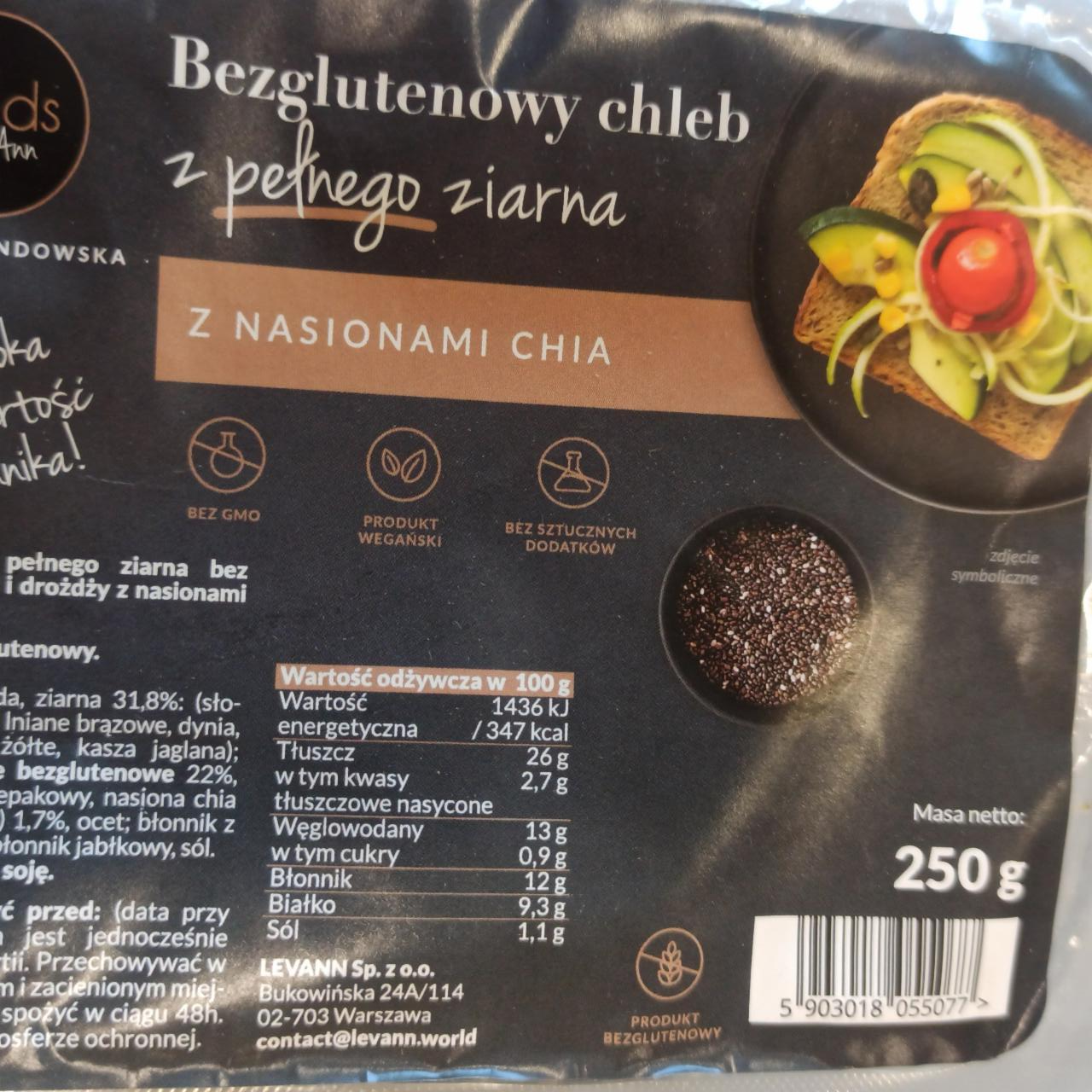 Zdjęcia - Bezglutenowy chleb z pełnego ziarna z nasionami chia Foods by Ann