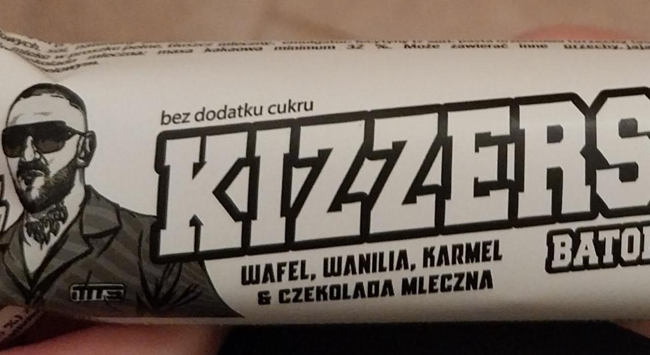 Zdjęcia - Baton wafel wanilia karmel & czekolada mleczna Kizzers