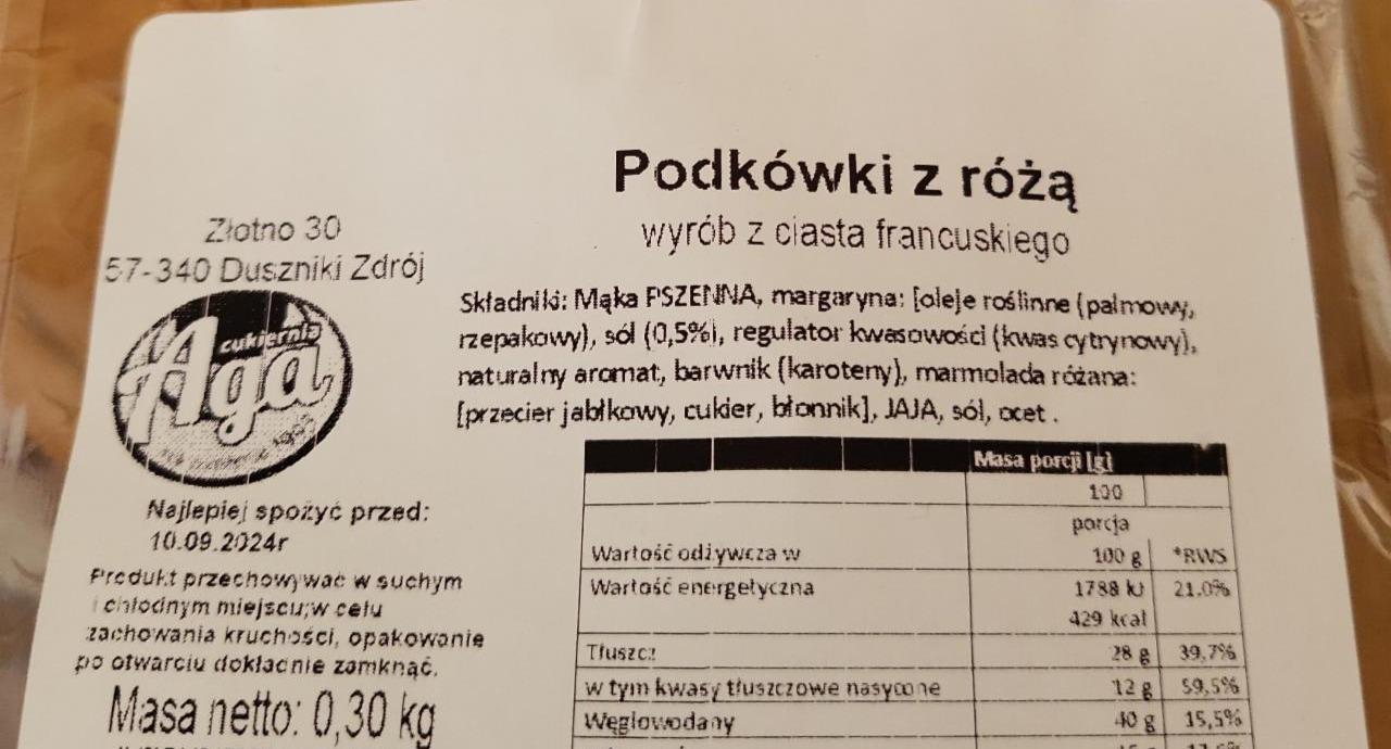 Zdjęcia - Ciastka podkówki z różą Cukiernia Aga