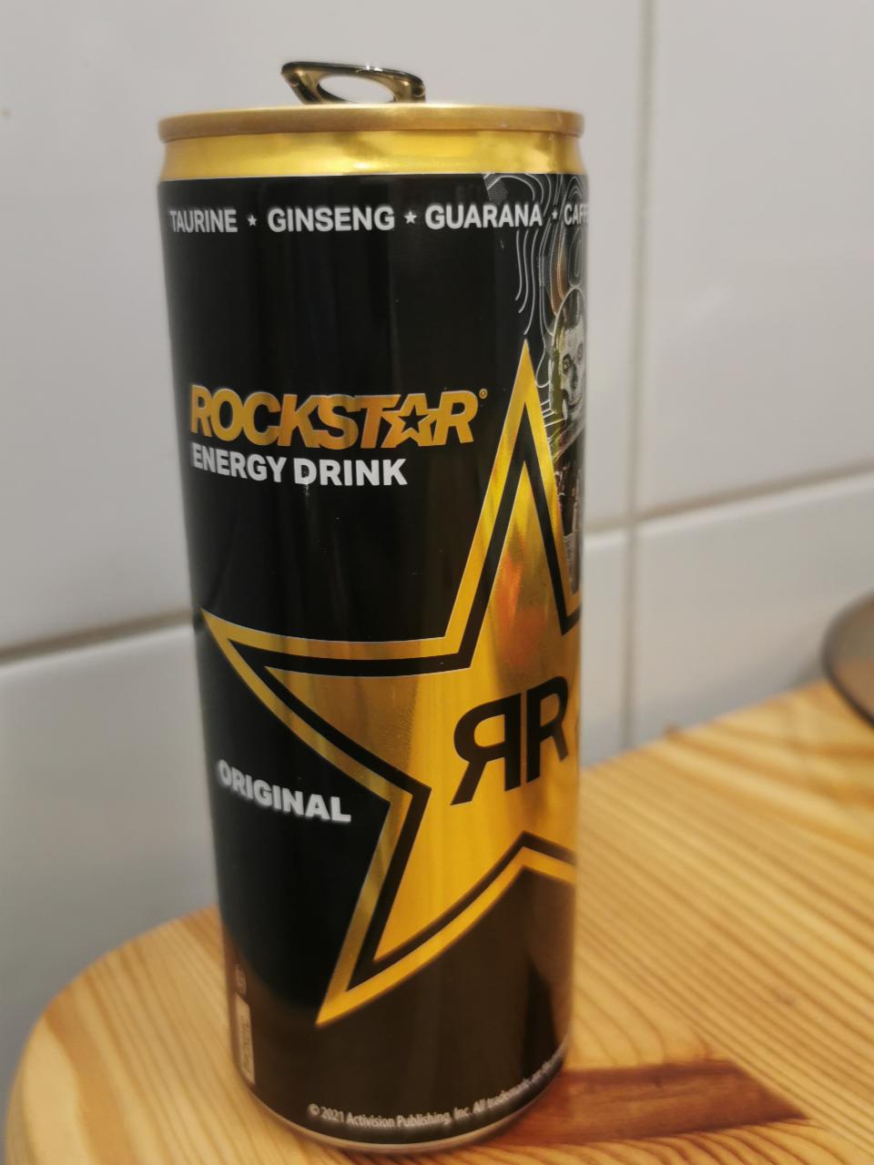 Zdjęcia - Gazowany napój energetyzujący Rockstar