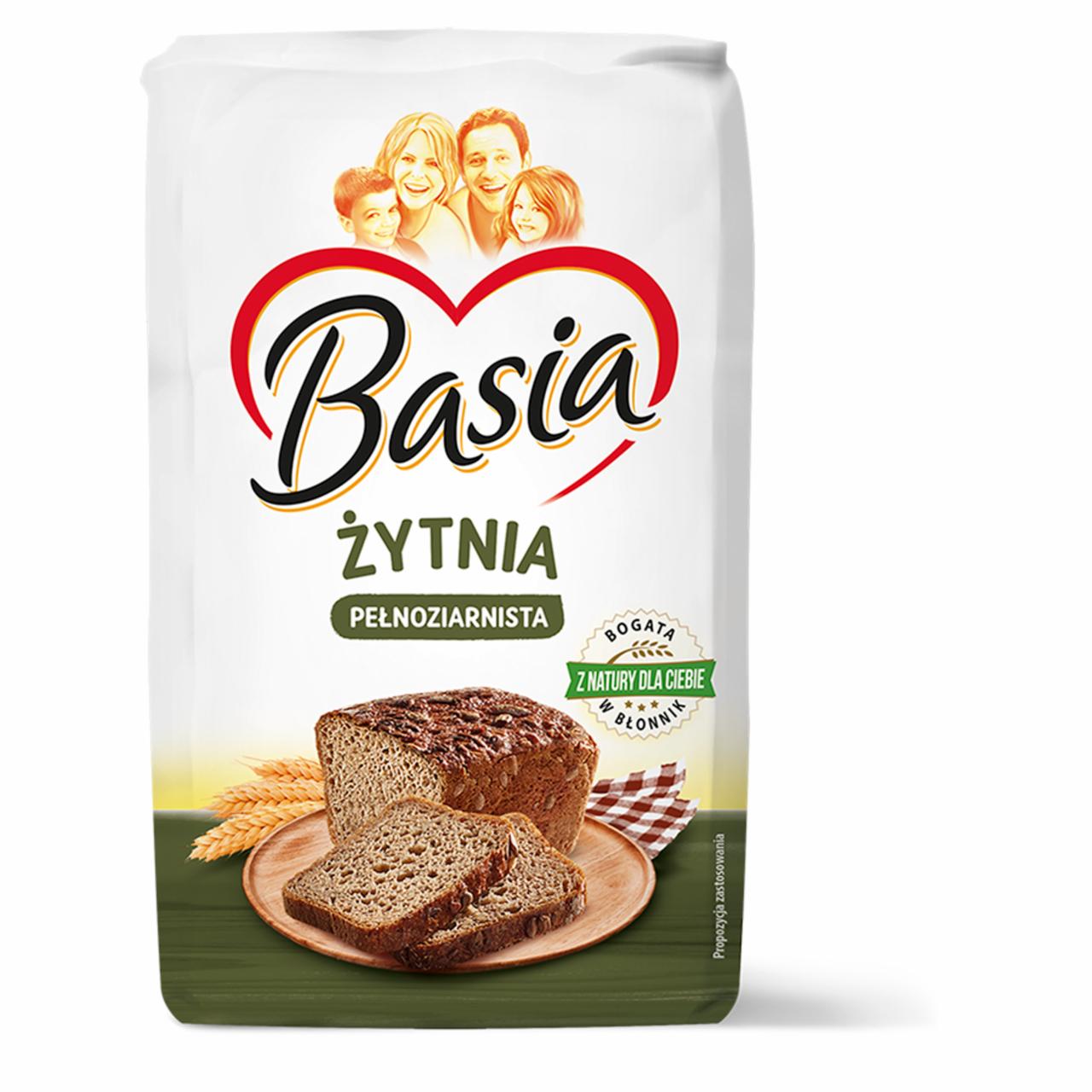 Zdjęcia - Basia Mąka żytnia pełnoziarnista 900 g