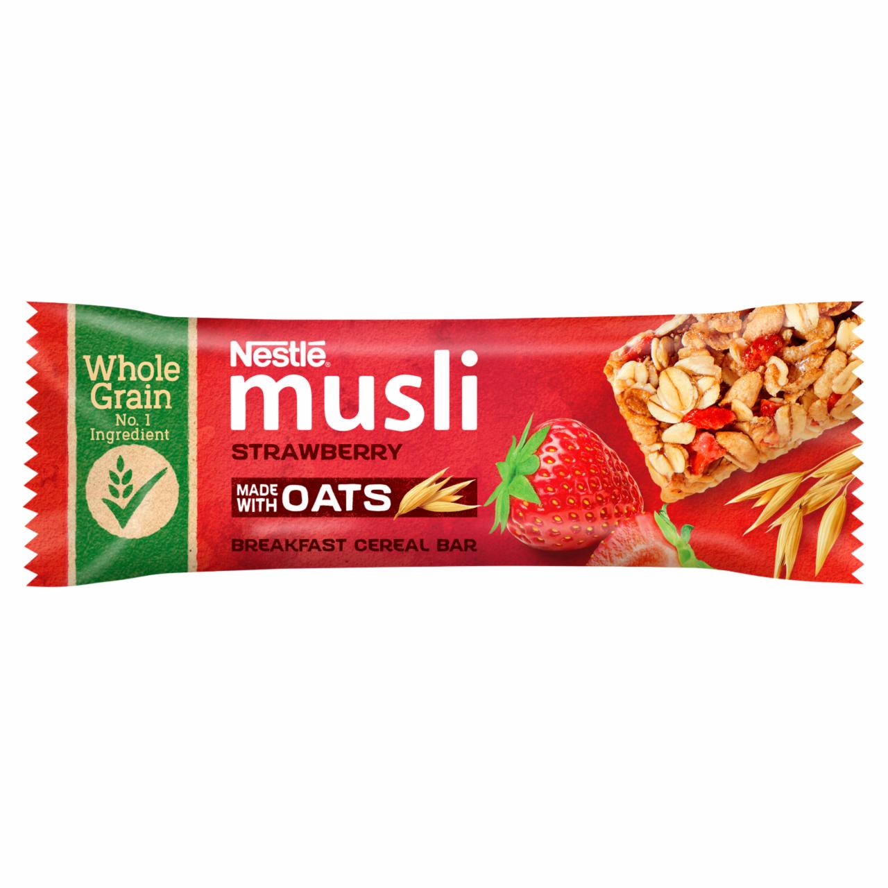 Zdjęcia - Nestlé Płatki śniadaniowe musli w formie batonika z truskawkami 35 g