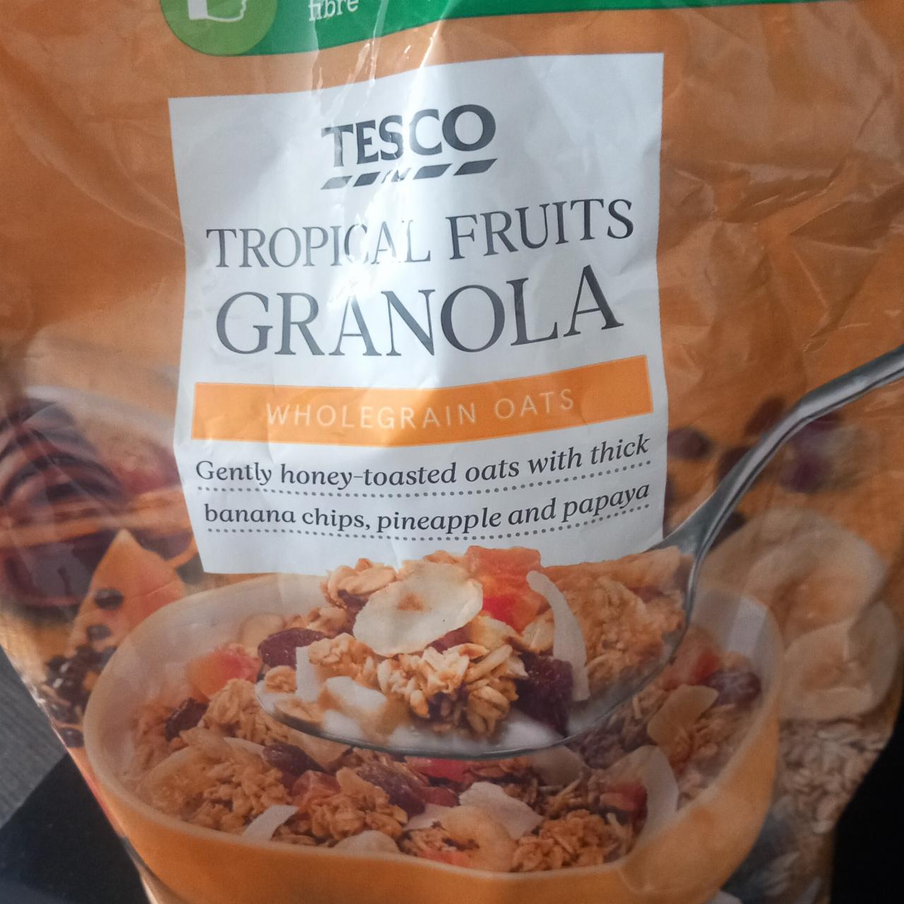 Zdjęcia - Tropical fruits granola Tesco