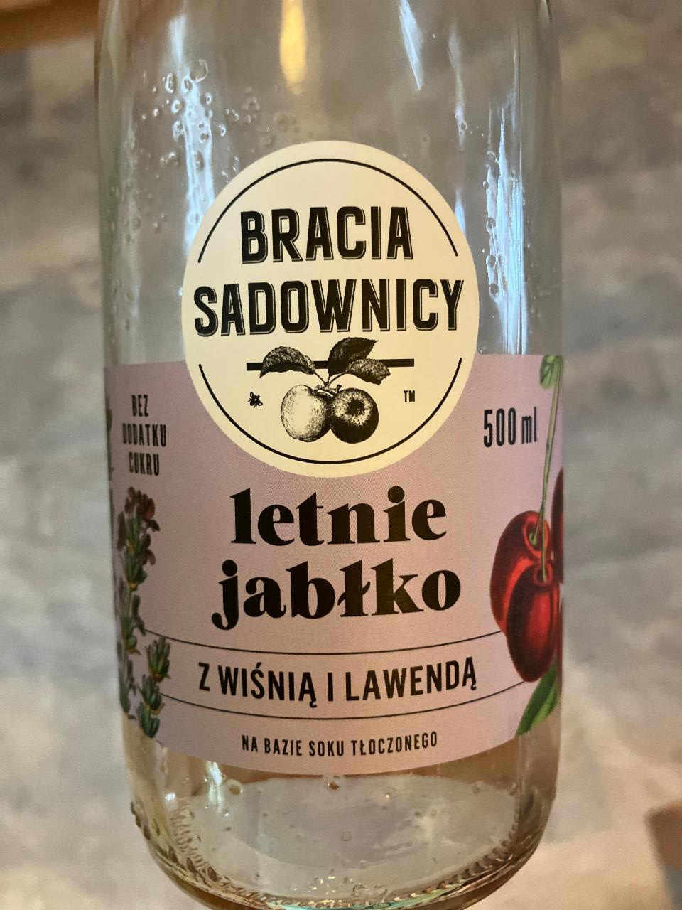 Zdjęcia - Letnie jabłko z wiśnią i lawendą Bracia Sadownicy